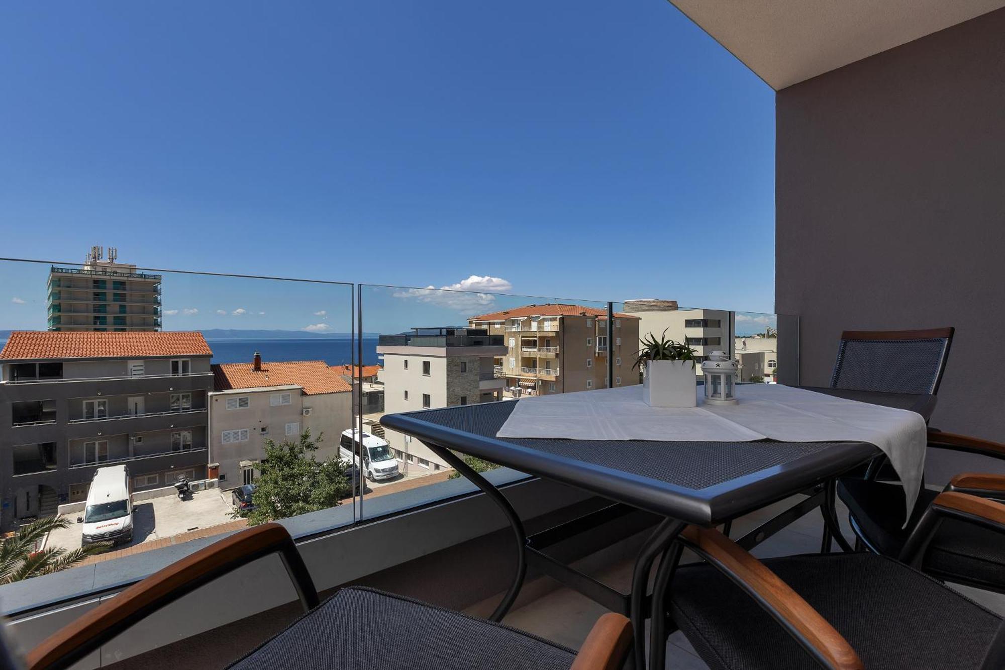 Apartments Dany Makarska Exterior foto