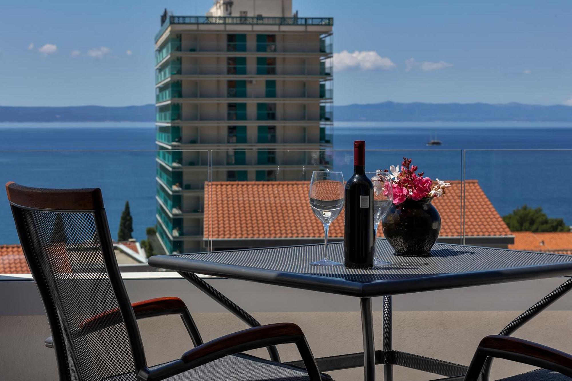 Apartments Dany Makarska Exterior foto
